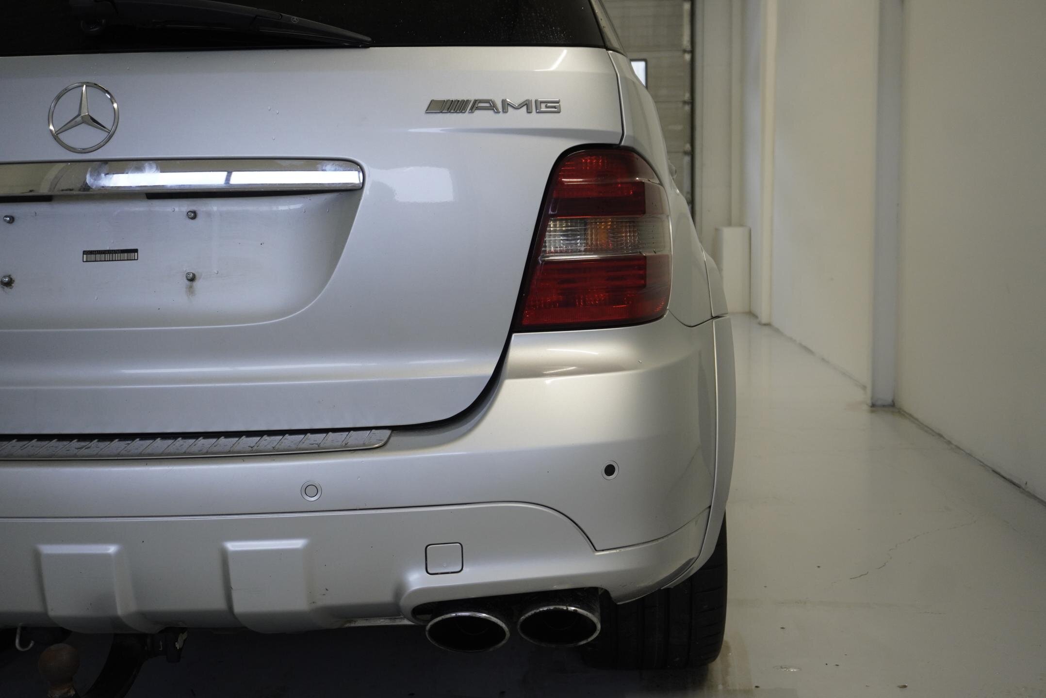 Mercedes-Benz Třídy M SUV 6,2 l 375 kw