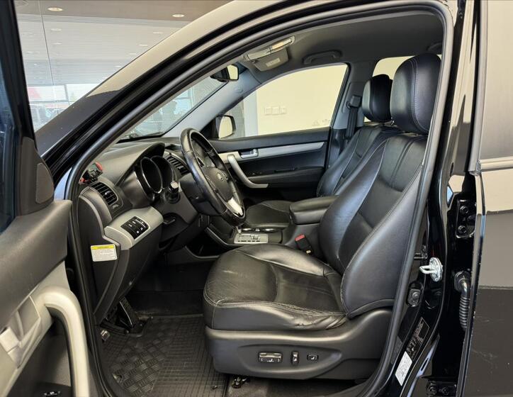 KIA Sorento 7