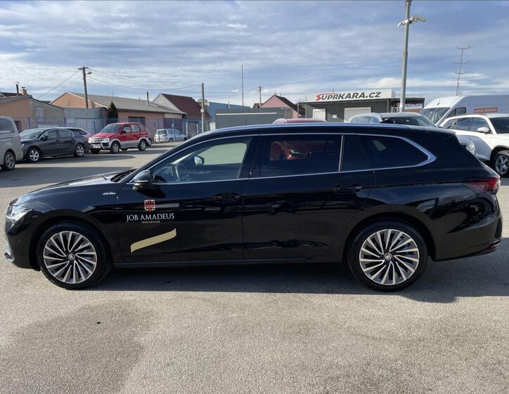 Škoda Superb Kombi 2,0 l 110 kw