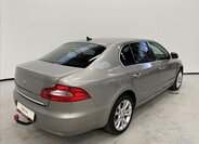 Škoda Superb Liftback 2,0 l 103 kw