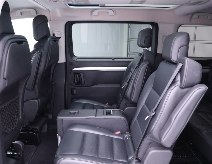 Citroën SpaceTourer MPV 2,0 l 130 kw