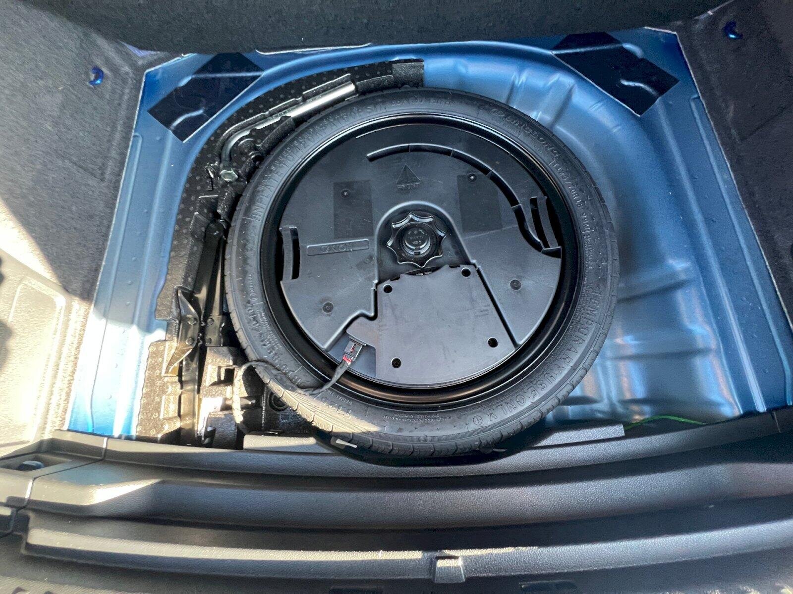 Škoda Karoq SUV / Terénní 1,5 l 110 kw