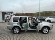 Nissan X-Trail SUV / Terénní 2,5 l 121 kw