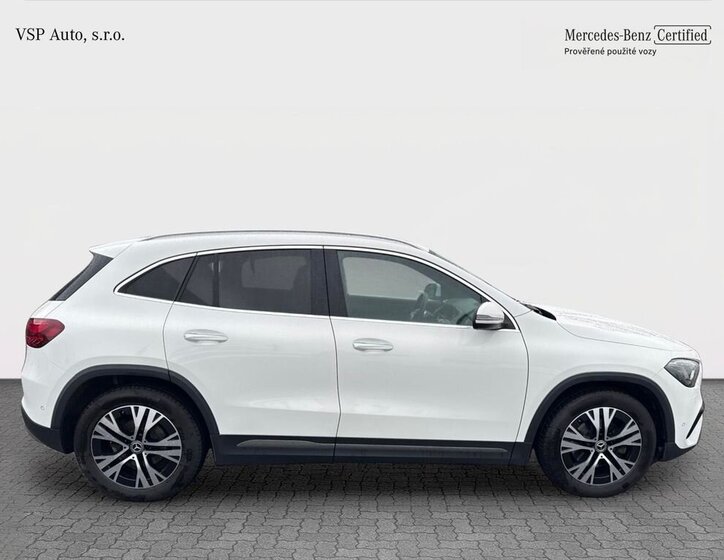 Mercedes-Benz GLA SUV / Terénní 2,0 l 110 kw