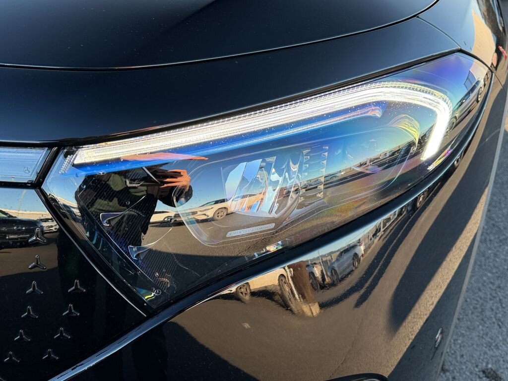 Mercedes-Benz EQB SUV / Terénní 0,0 140 kw