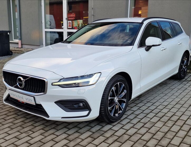 Volvo V60 Kombi 2,0 l 145 kw