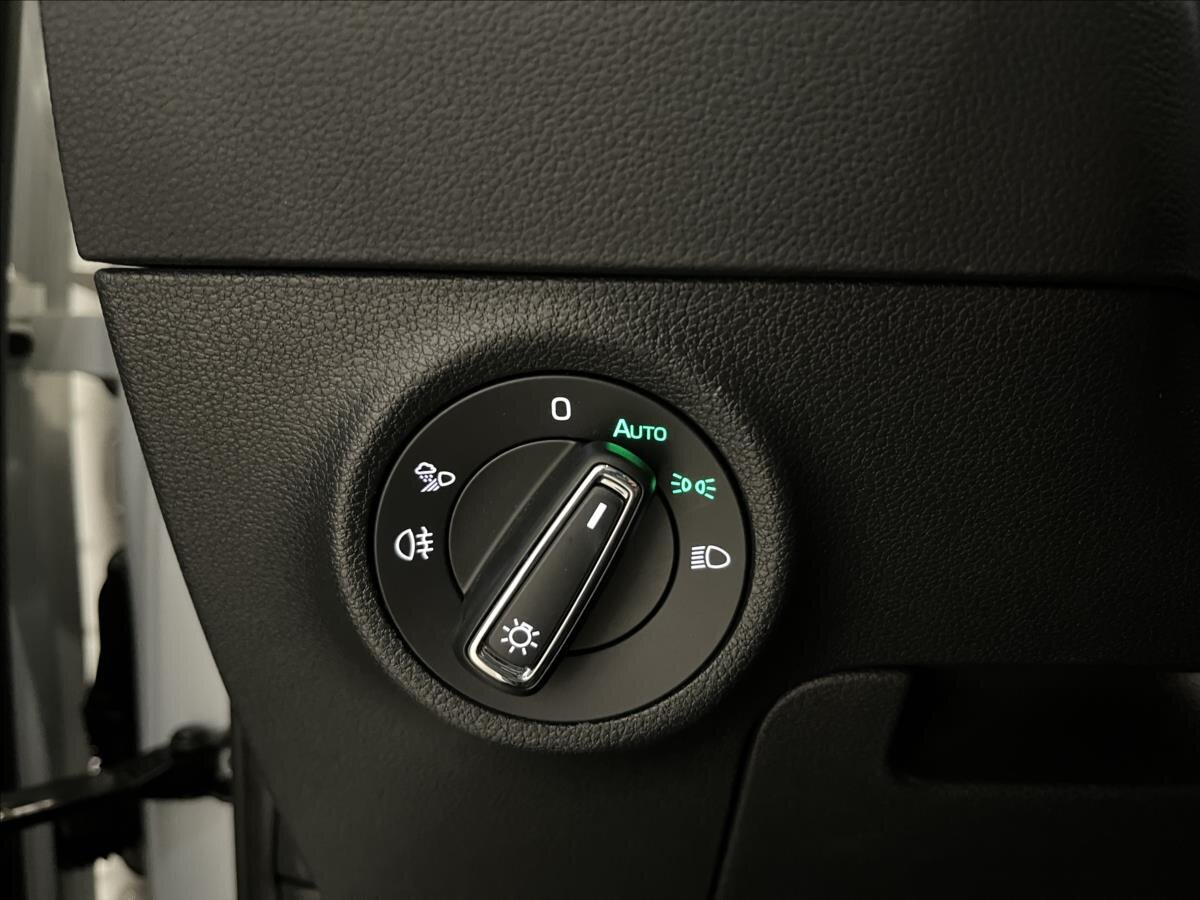 Škoda Karoq SUV / Terénní 2,0 l 85 kw