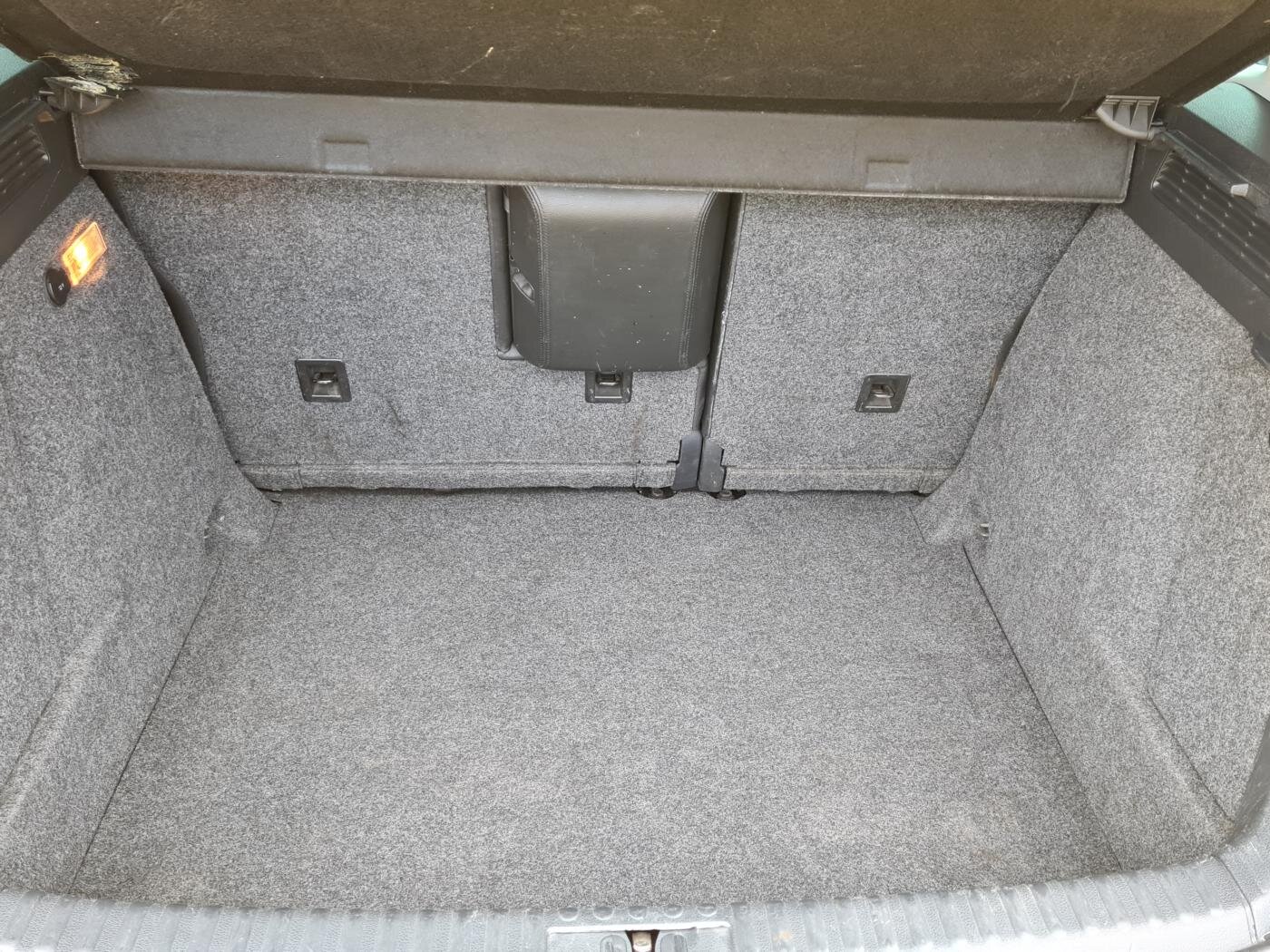 Volkswagen Tiguan SUV 2,0 l 103 kw