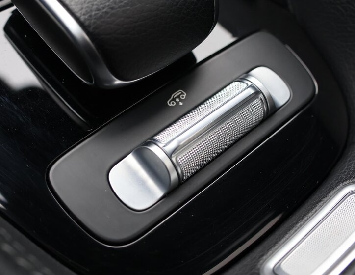 Mercedes-Benz GLE SUV 3,0 l 270 kw