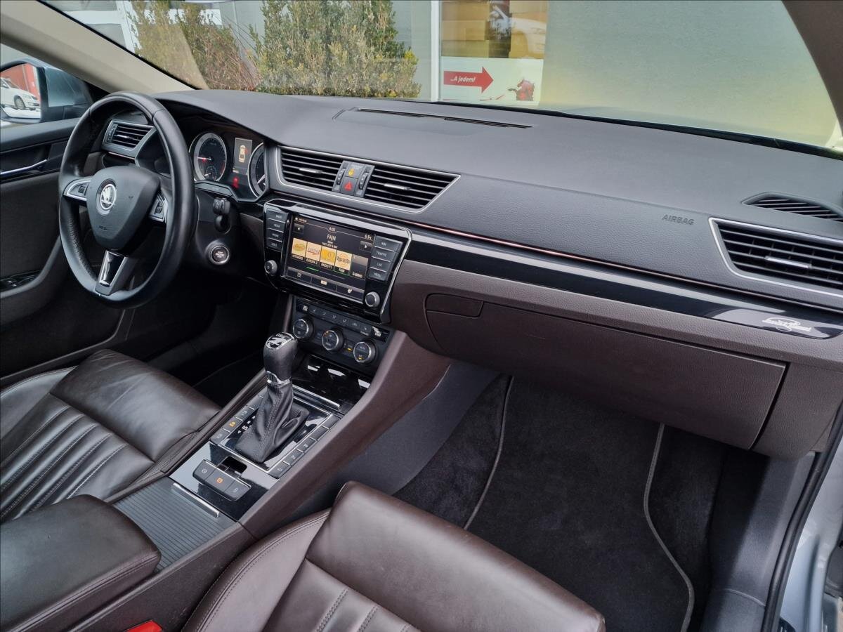 Škoda Superb Liftback 2,0 l 140 kw