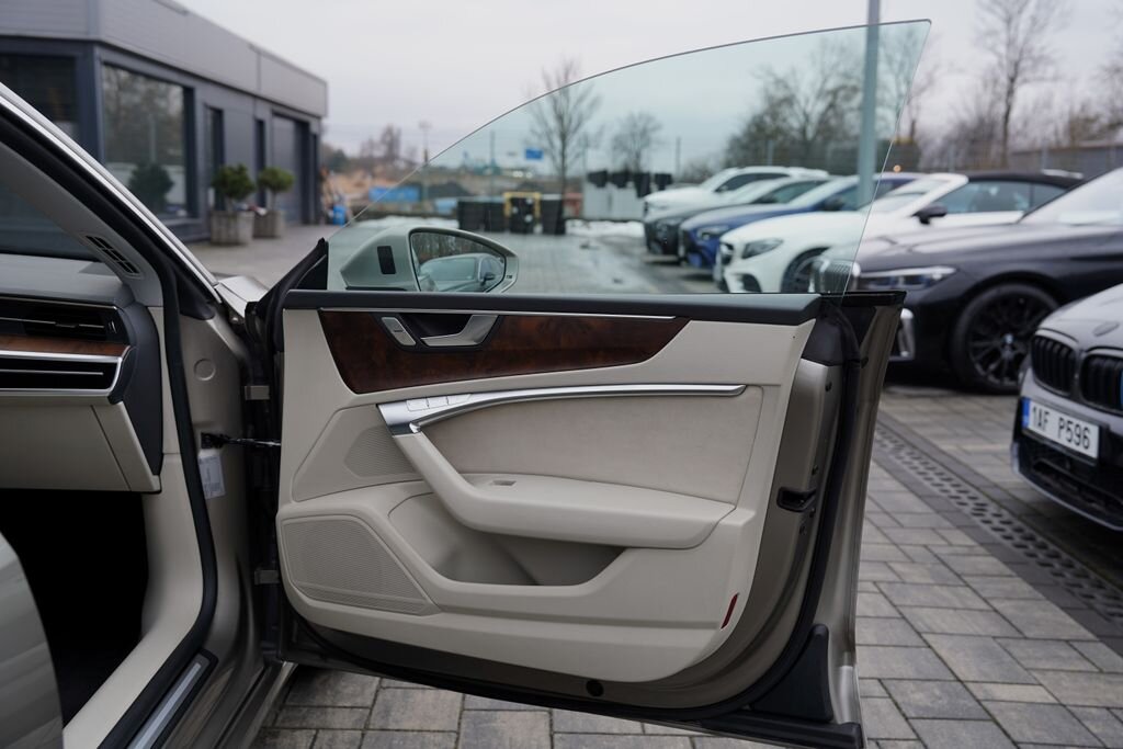 Audi A7 Sedan 3,0 l 210 kw