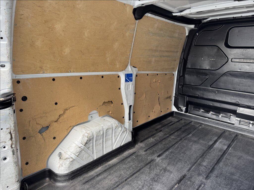 Ford Transit Custom Skříň 2,0 l 77 kw