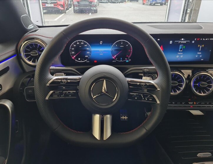 Mercedes-Benz CLA 10