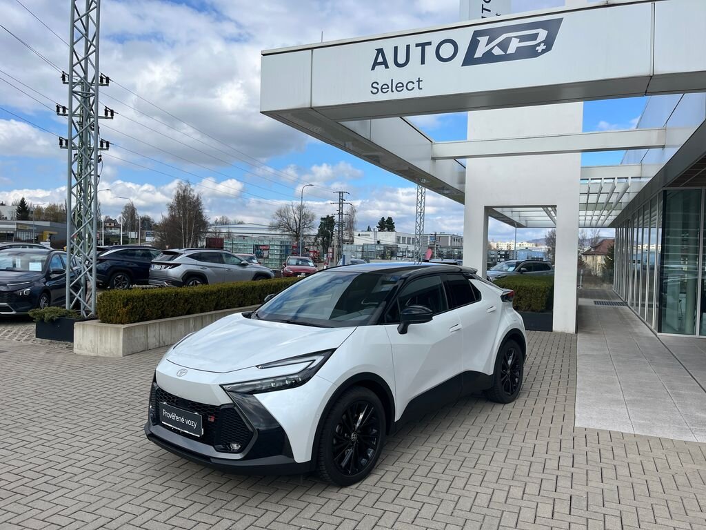 Toyota C-HR SUV / Terénní 2,0 l 145 kw