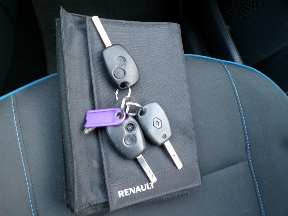 Renault Twingo Hatchback 1,1 l 55 kw