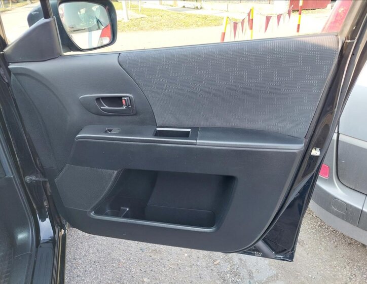 Mazda 5 Kombi 1,8 l 85 kw