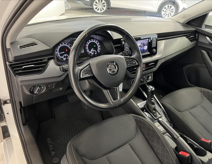 Škoda Scala Hatchback 1,6 l 85 kw