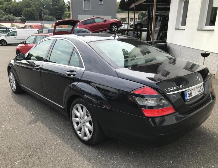 Mercedes-Benz Třídy S 6