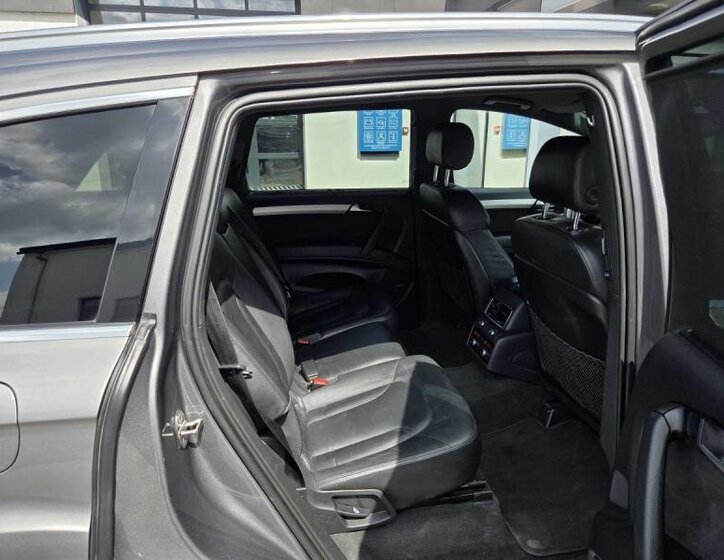 Audi Q7 SUV 4,1 l 250 kw