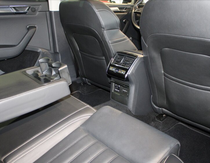 Škoda Superb Kombi 2,0 l 110 kw