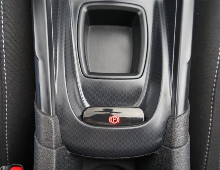 DS Automobiles DS4 19