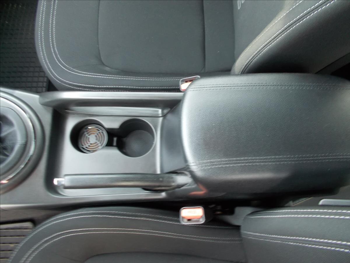 KIA Sportage SUV 1,7 l 85 kw