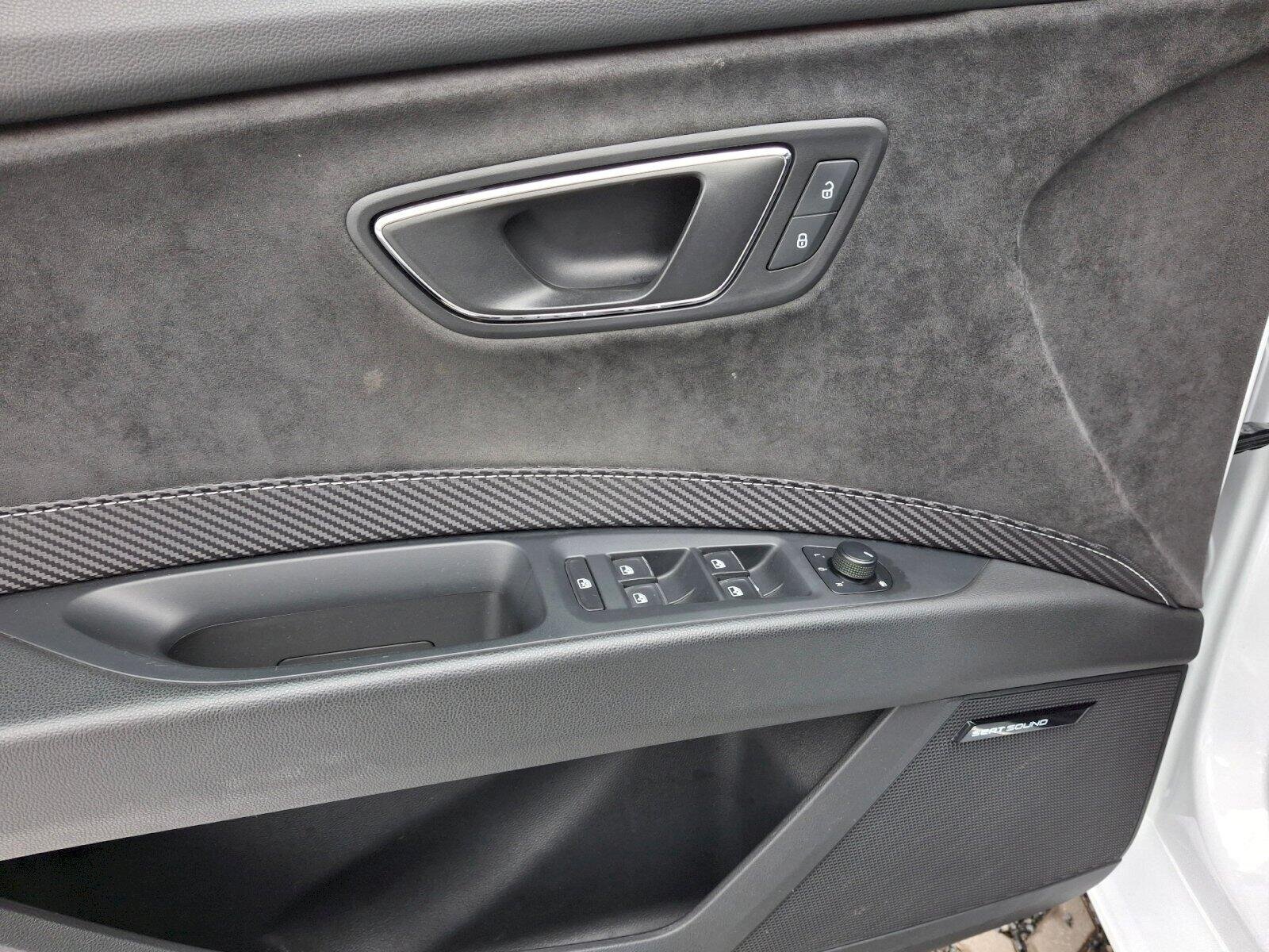 Seat Leon Kombi 2,0 l 221 kw