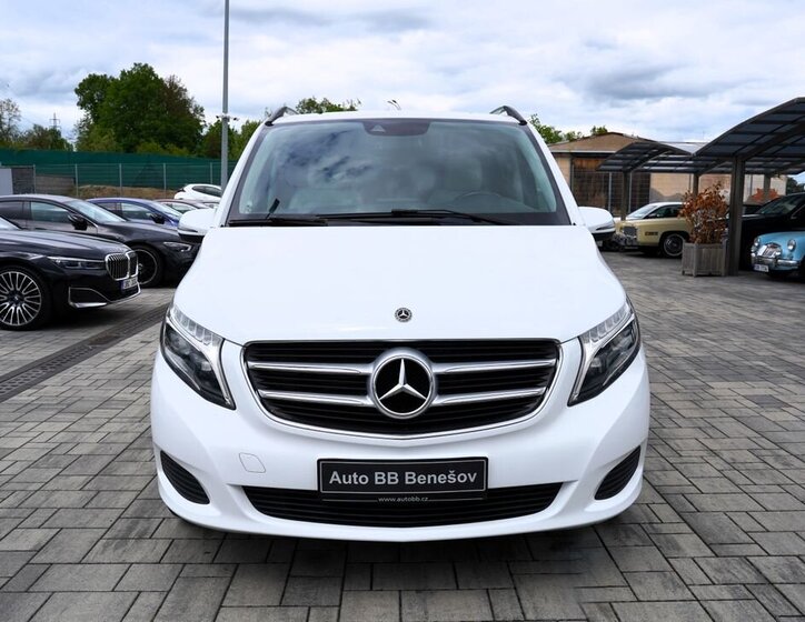Mercedes-Benz Třídy V MPV 2,1 l 140 kw