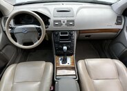 Volvo XC90 SUV / Terénní 2,4 l 120 kw