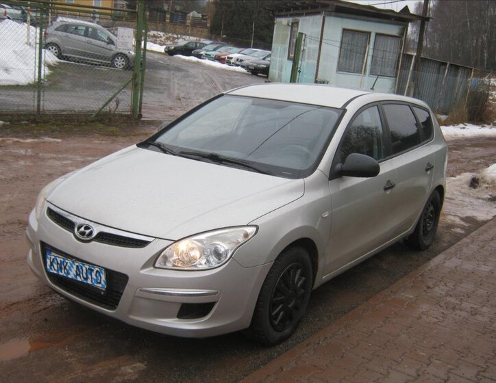 Hyundai i30 Kombi 1,6 l 92 kw
