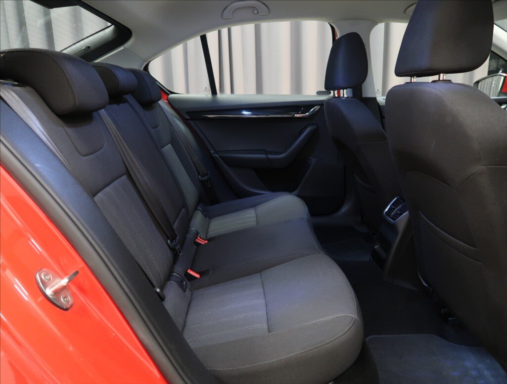 Škoda Octavia Liftback 1,6 l 85 kw