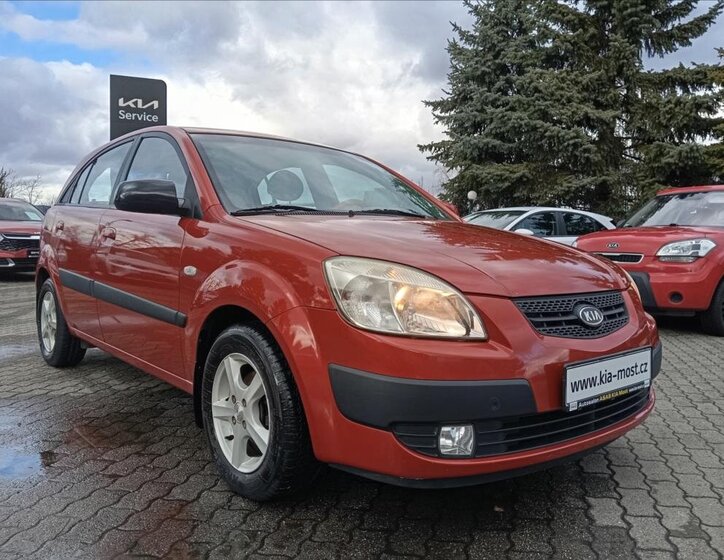 KIA Rio Hatchback 1,4 l 71 kw
