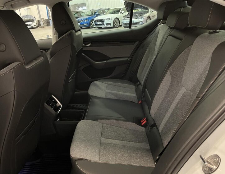 Škoda Octavia Liftback 1,5 l 110 kw