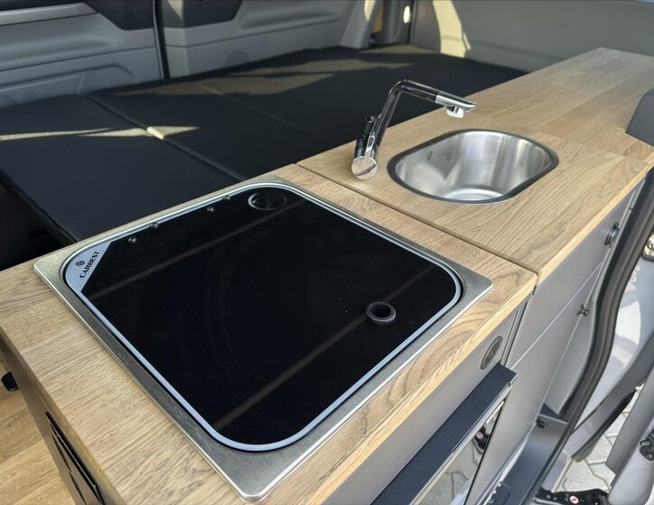 Ford Tourneo Custom 29