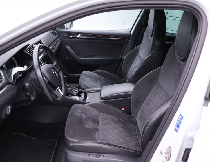 Škoda Superb Kombi 2,0 l 206 kw