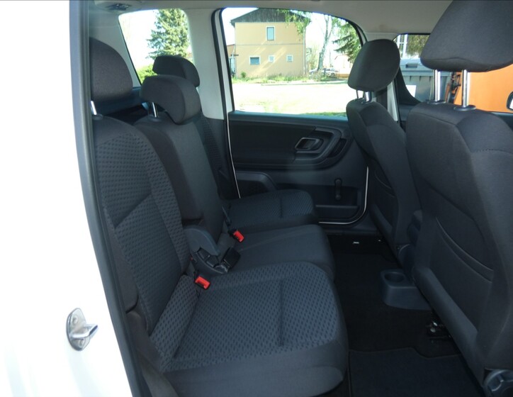 Škoda Roomster 13