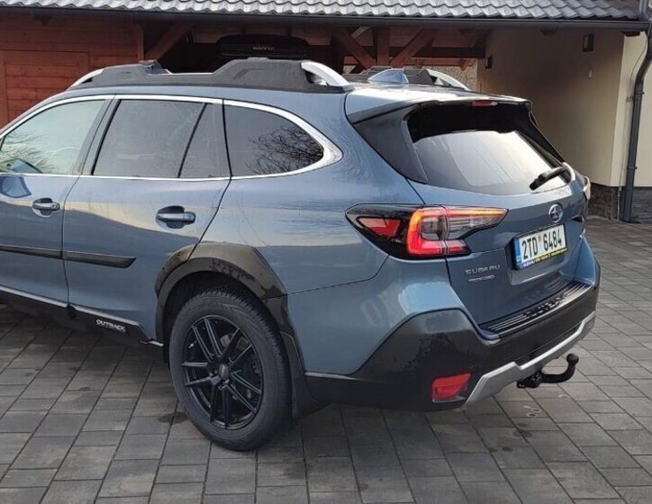 Subaru Outback SUV 0,0 0