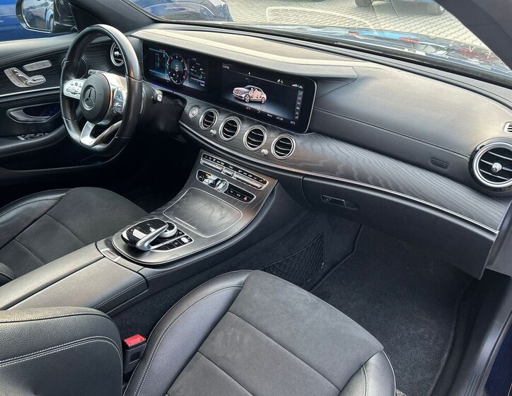 Mercedes-Benz Třídy E Sedan / Limuzína 2,0 l 143 kw