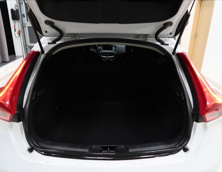 Volvo V40 Hatchback 1,6 l 84 kw