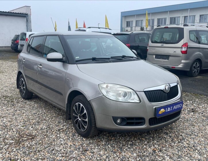 Škoda Fabia Hatchback 1,6 l 77 kw