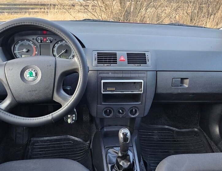 Škoda Fabia Hatchback 1,2 l 40 kw