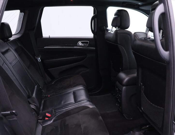 Jeep Grand Cherokee 15