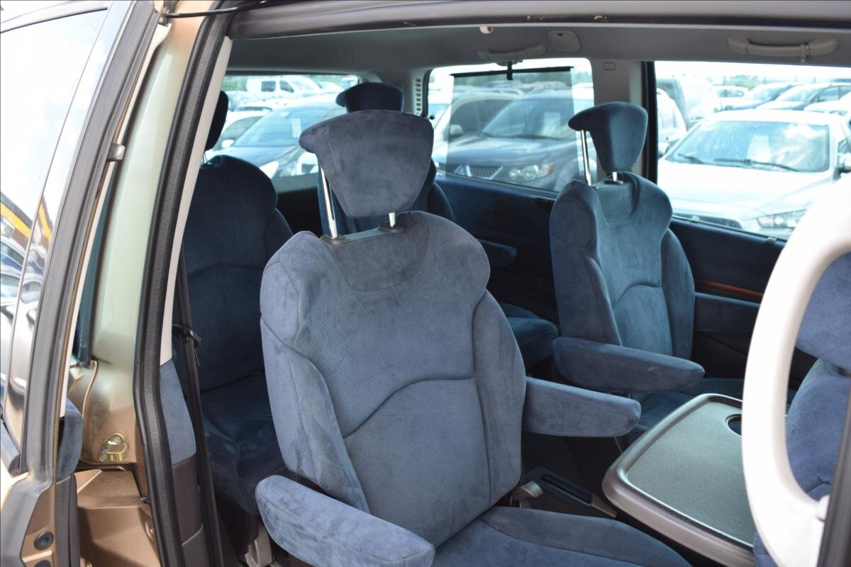 Lancia Phedra MPV 2,2 l 94 kw