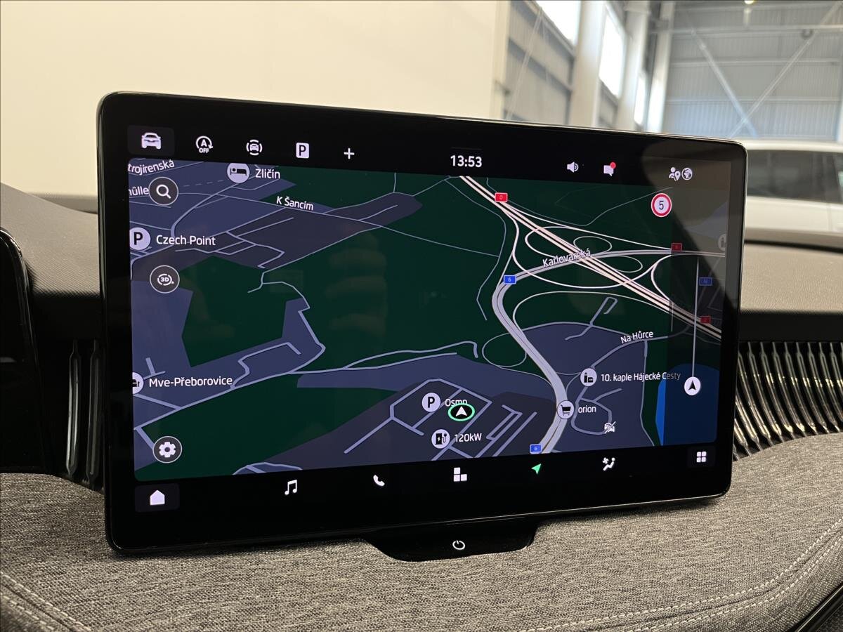 Škoda Superb Kombi 2,0 l 110 kw