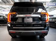 GMC Yukon 5