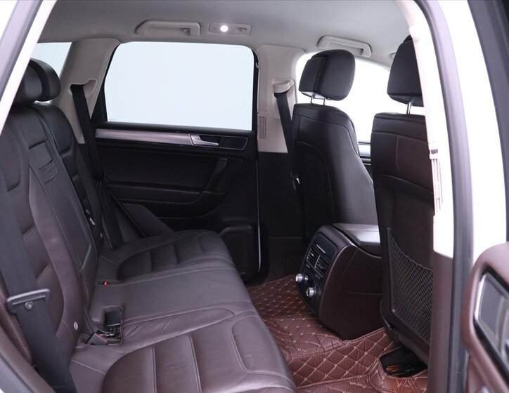 Volkswagen Touareg SUV 3,0 l 193 kw