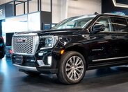 GMC Yukon SUV / Terénní 6,2 l 313 kw