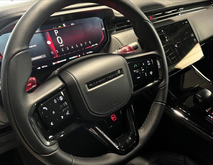 Land Rover Range Rover Sport 9