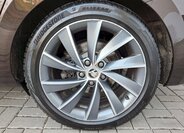 Škoda Superb Sedan / Limuzína 2,0 l 140 kw