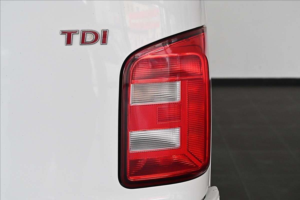 Volkswagen Transporter Skříň 2,0 l 150 kw